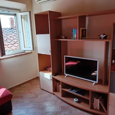 La Casa Gialla *